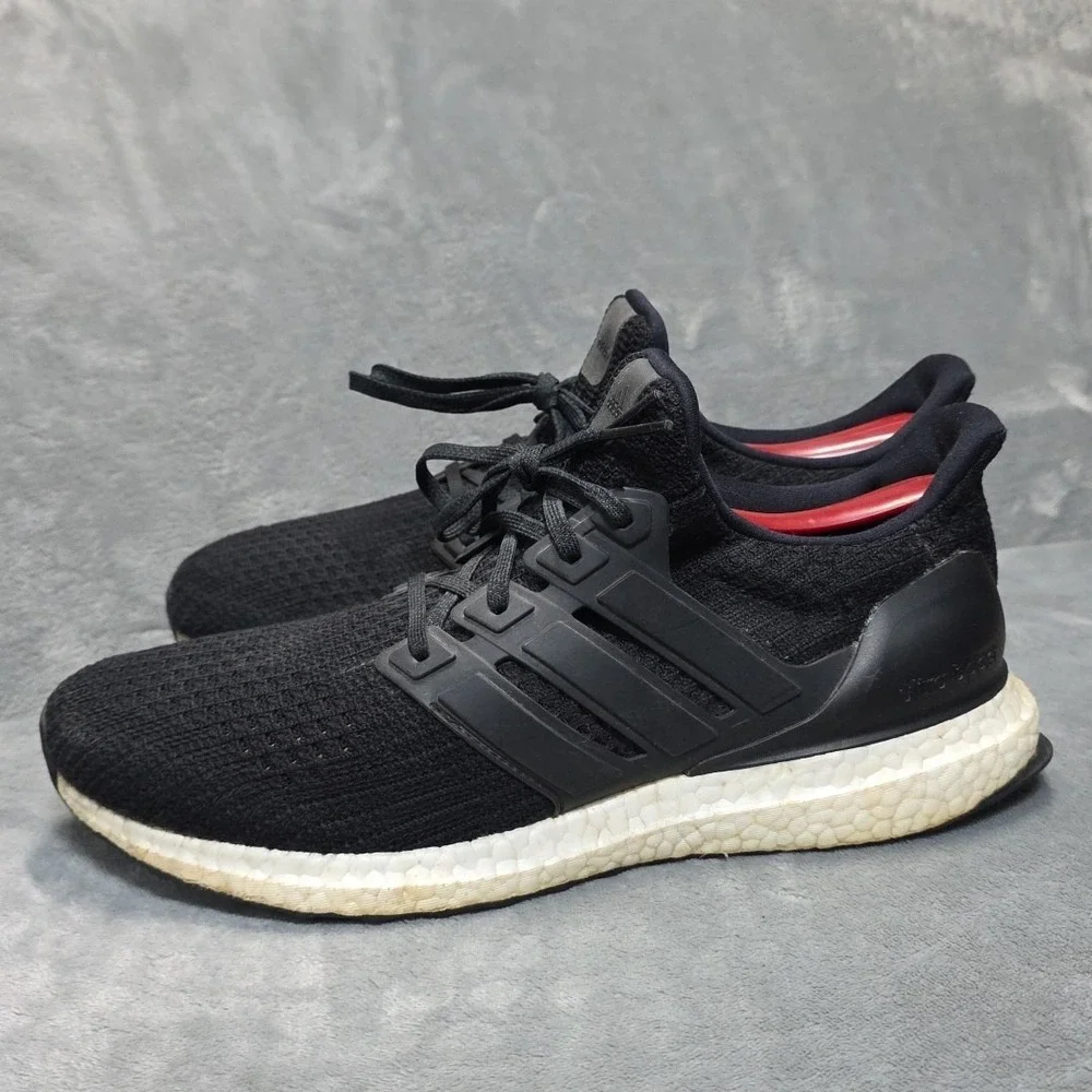 Size 9.5 - Adidas UltraBoost‎ 4.0 Core Black W